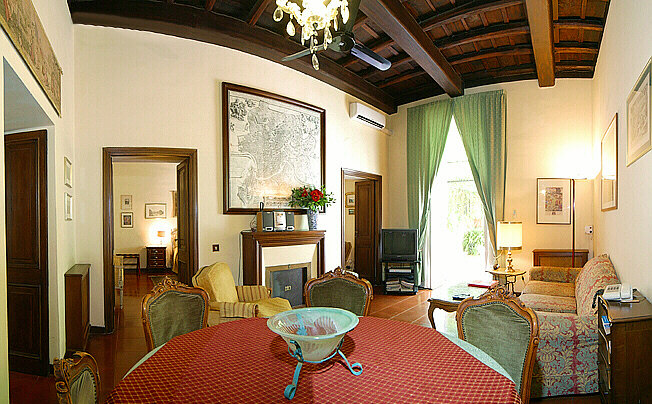 Spanish Steps three bedroom apartments with terrace